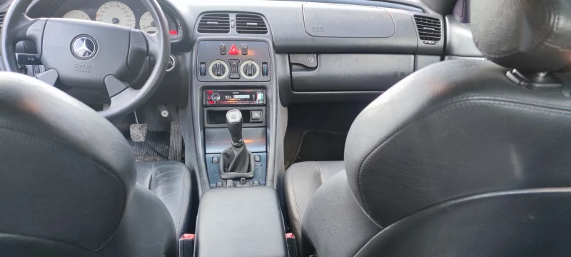 Mercedes-Benz CLK 200compressor, снимка 6 - Автомобили и джипове - 53597164