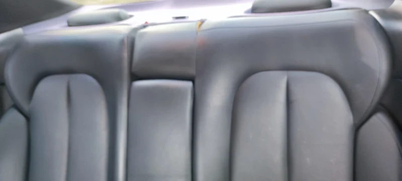 Mercedes-Benz CLK 200compressor, снимка 8 - Автомобили и джипове - 53597164