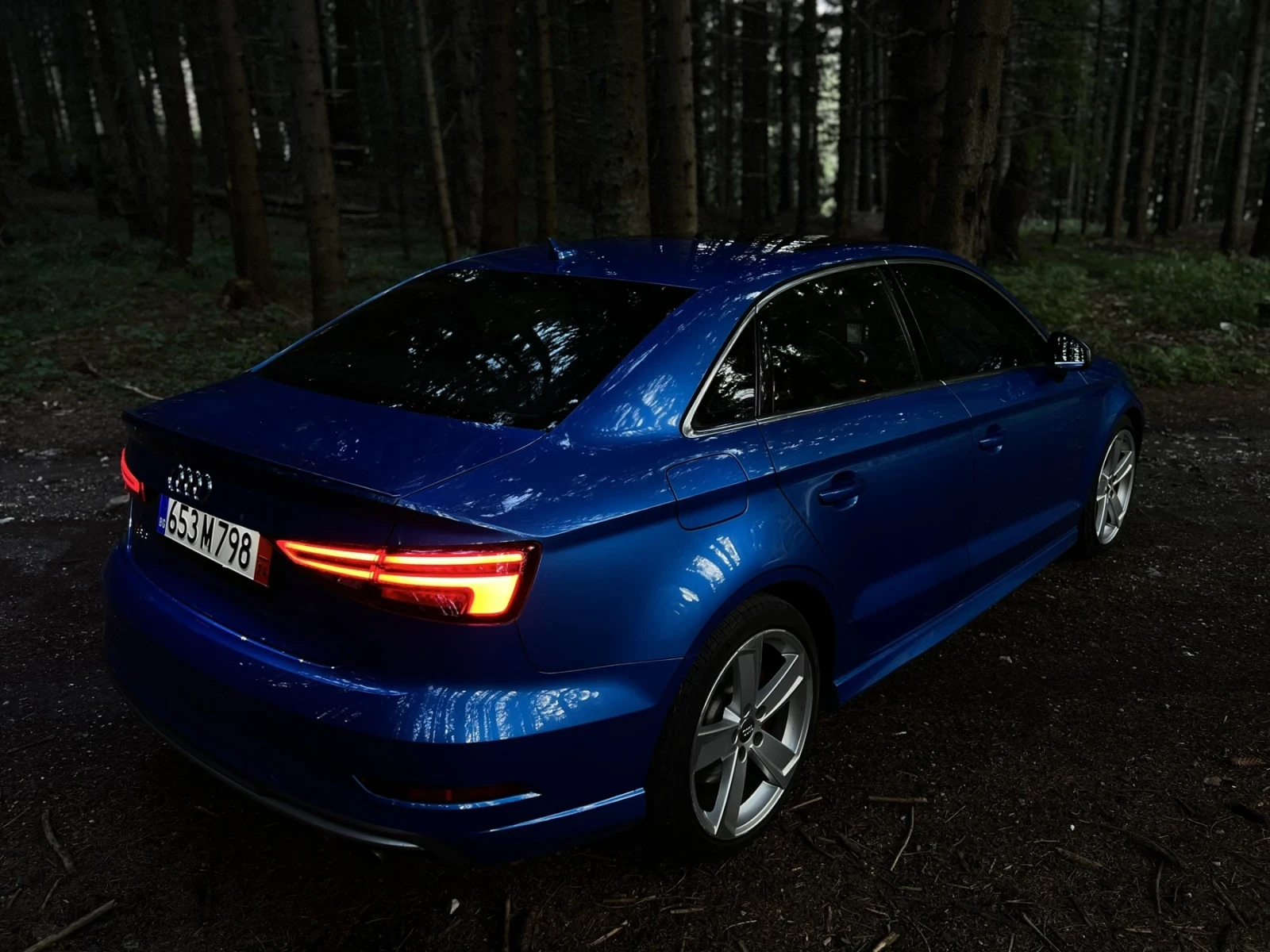 Audi S3 Premium Plus  - изображение 4