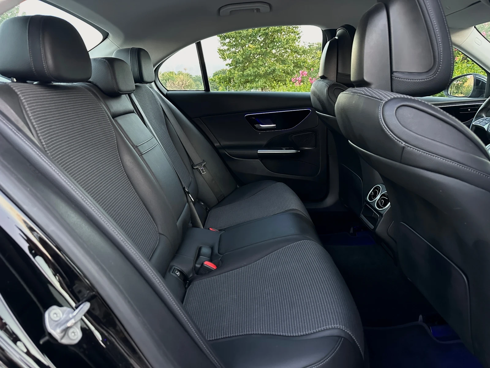 Mercedes-Benz C 220 d EQ Boost Mild Hybrid 2022    | Mobile.bg   12