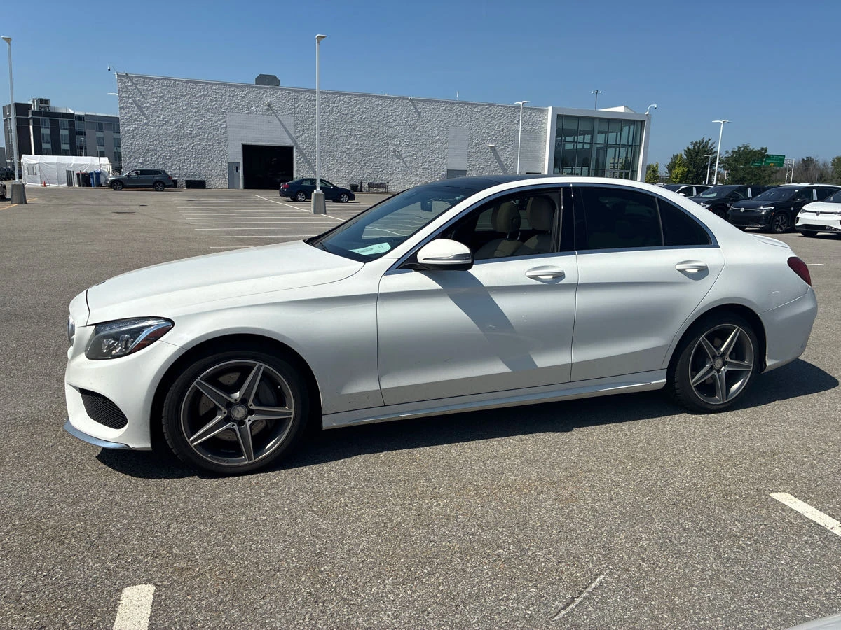 Mercedes-Benz C 300 * 4MATIC * CARFAX * БЕЗ ПЪРВОНАЧАЛНА ВНОСКА - изображение 3