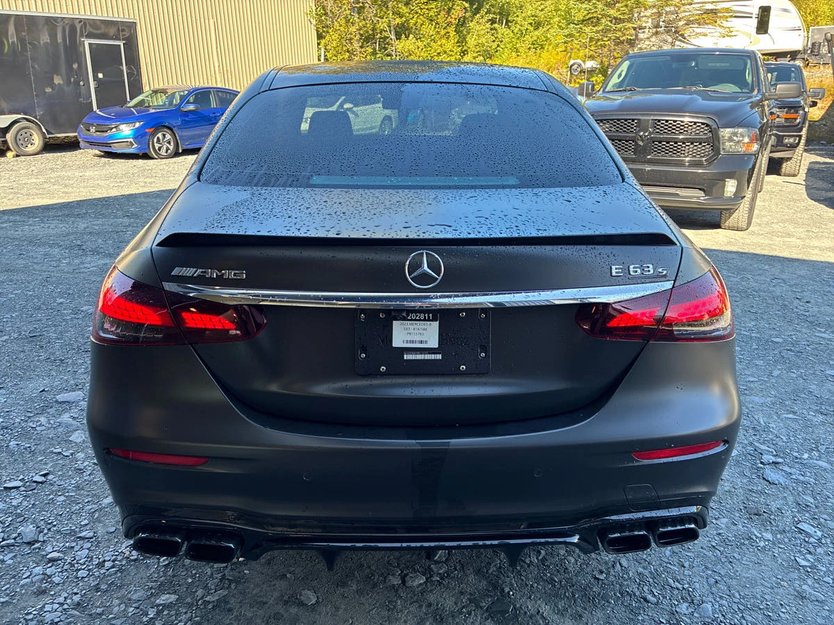 Mercedes-Benz E 63 AMG S* CARFAX* АВТОФИНАНСИРАНЕ* БЕЗ ПЪРВОНАЧАЛНА ВНОСК - изображение 4