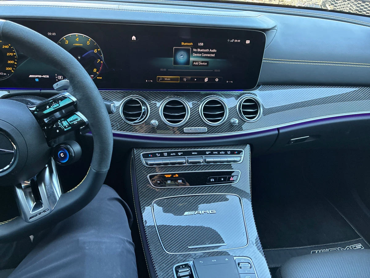 Mercedes-Benz E 63 AMG S* CARFAX* АВТОФИНАНСИРАНЕ* БЕЗ ПЪРВОНАЧАЛНА ВНОСК - изображение 9