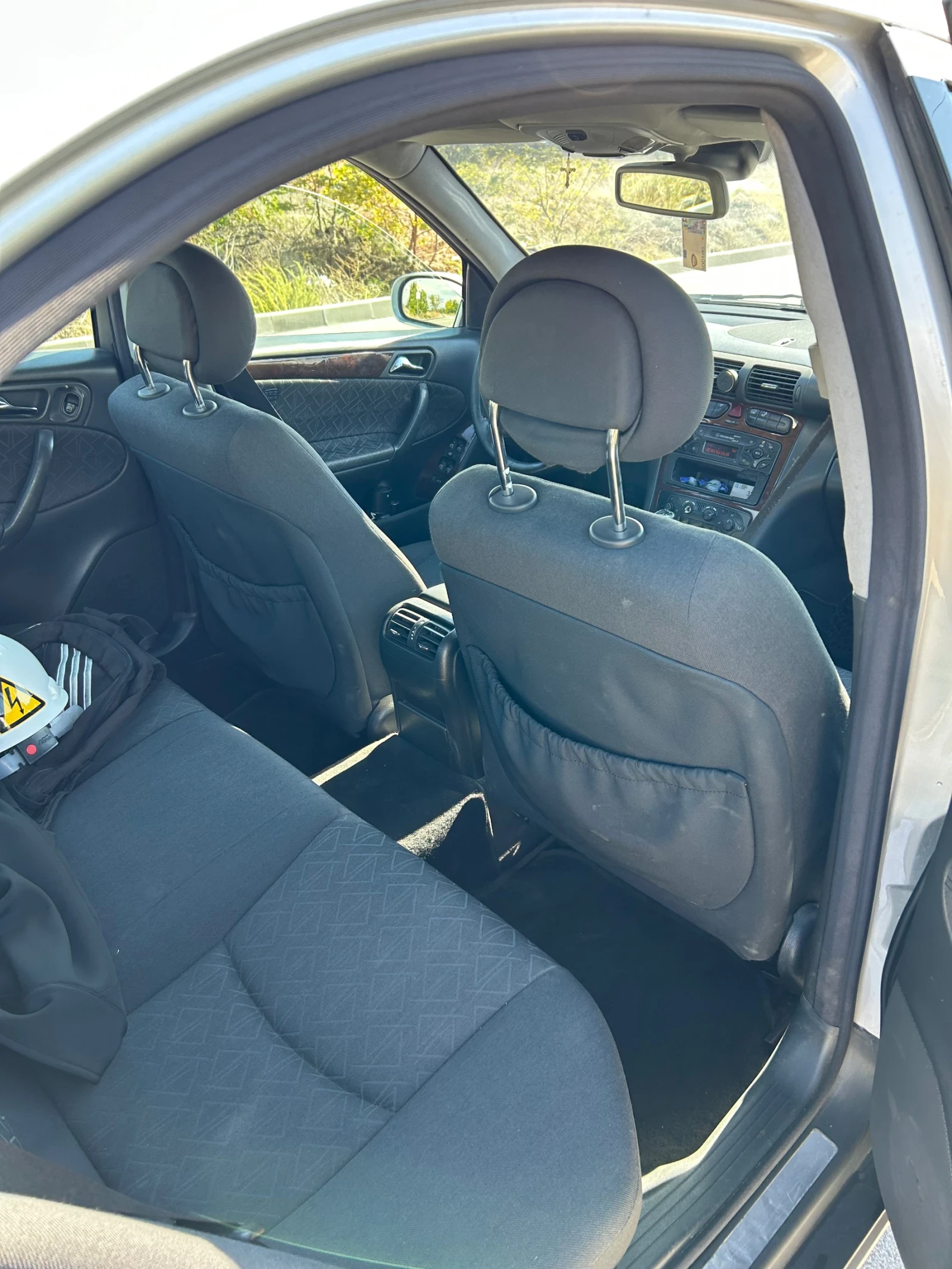Mercedes-Benz C 220 | Mobile.bg — изображение 10