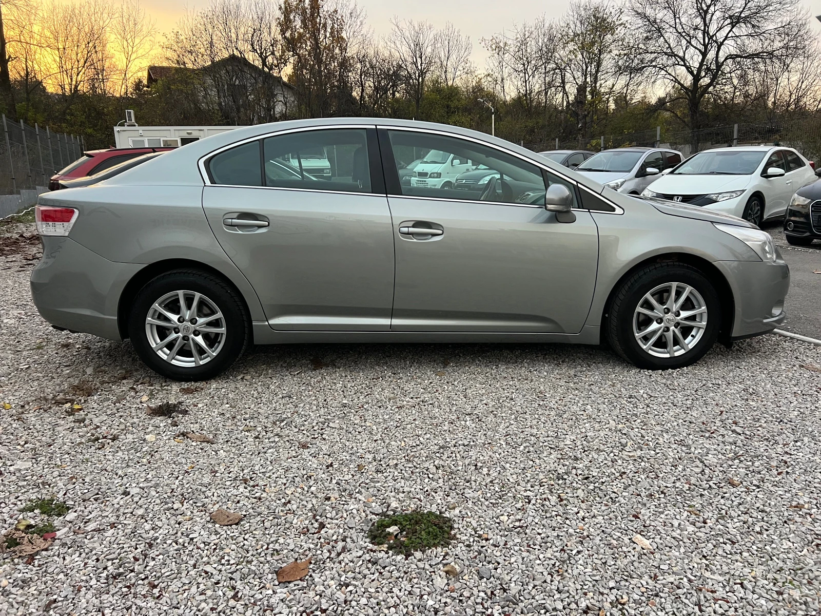 Toyota Avensis 1.8-NAVI FULL | Mobile.bg   7