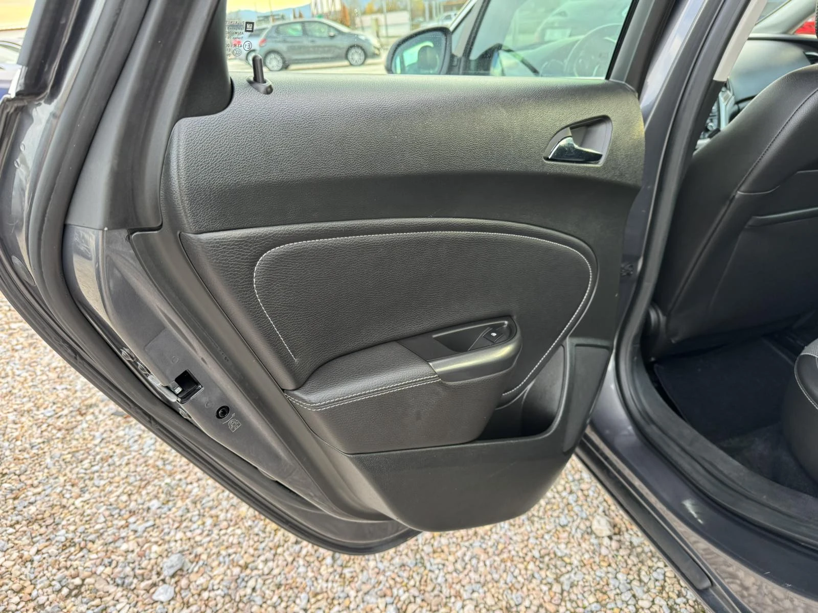 Opel Astra 1.6I - изображение 7