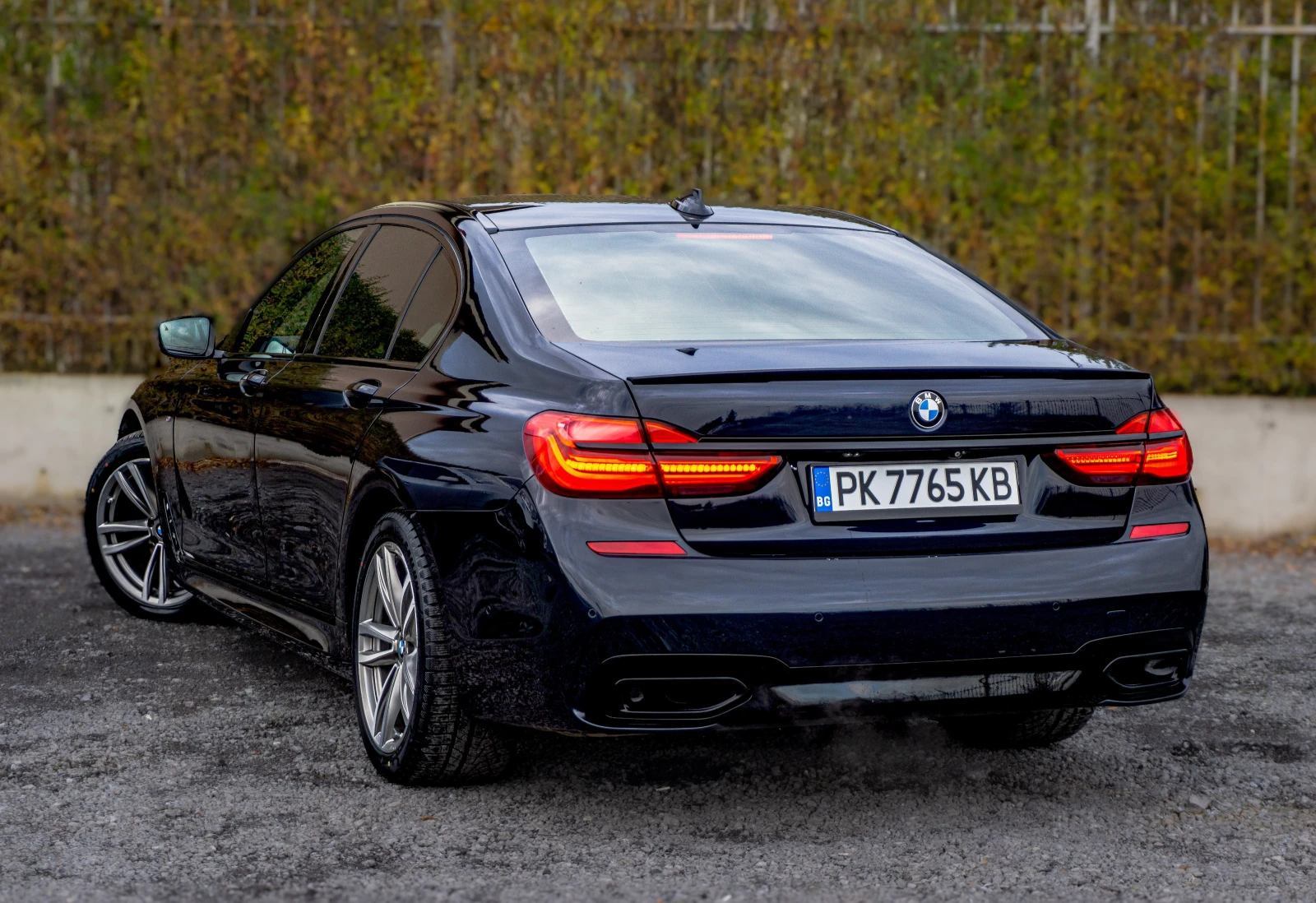 BMW 740 xDrive-РЕГИСТРИРАНА-ПЕРФЕКТНА-ГАРАНЦИЯ - изображение 6