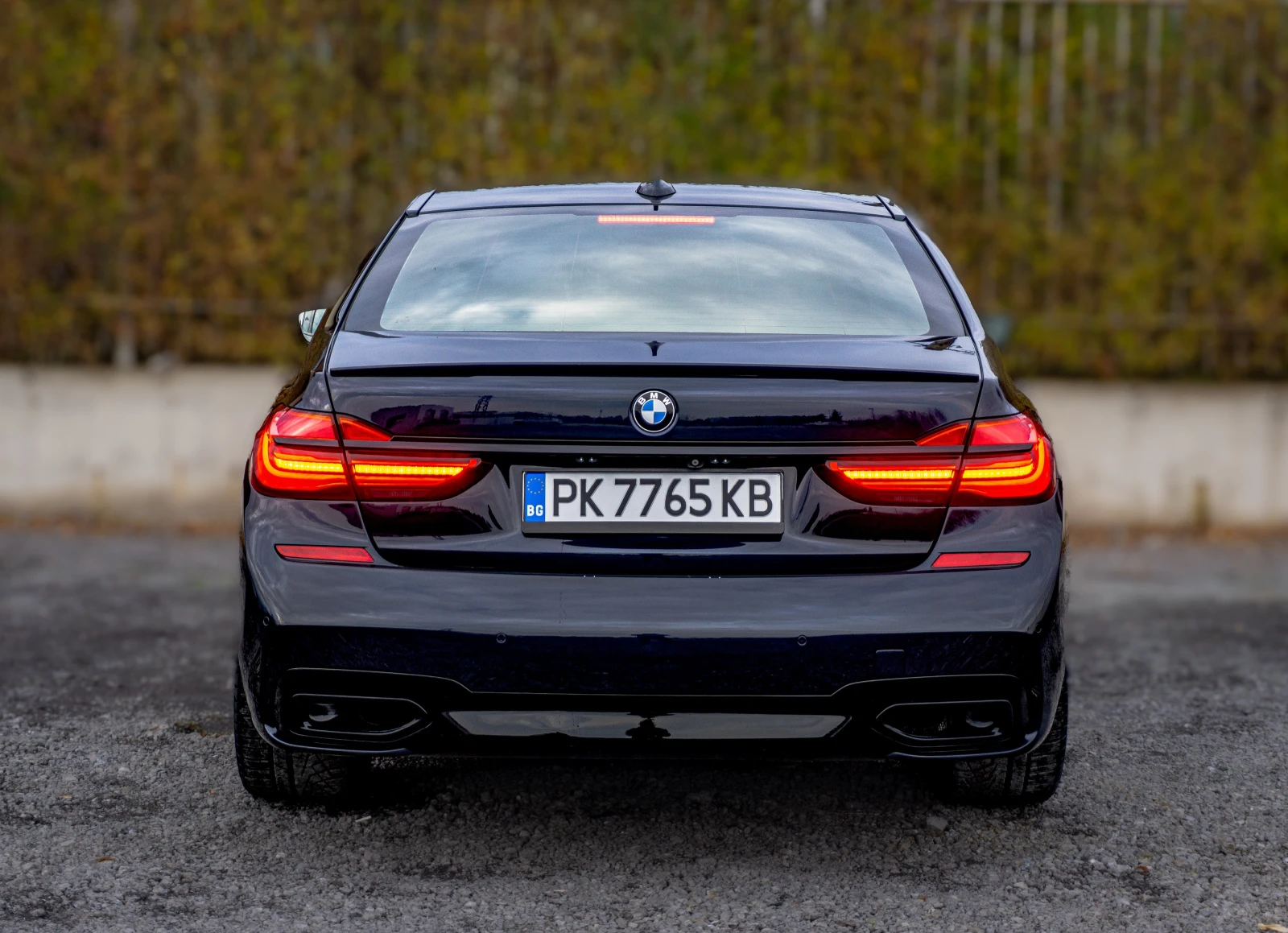 BMW 740 xDrive-РЕГИСТРИРАНА-ПЕРФЕКТНА-ГАРАНЦИЯ - изображение 5