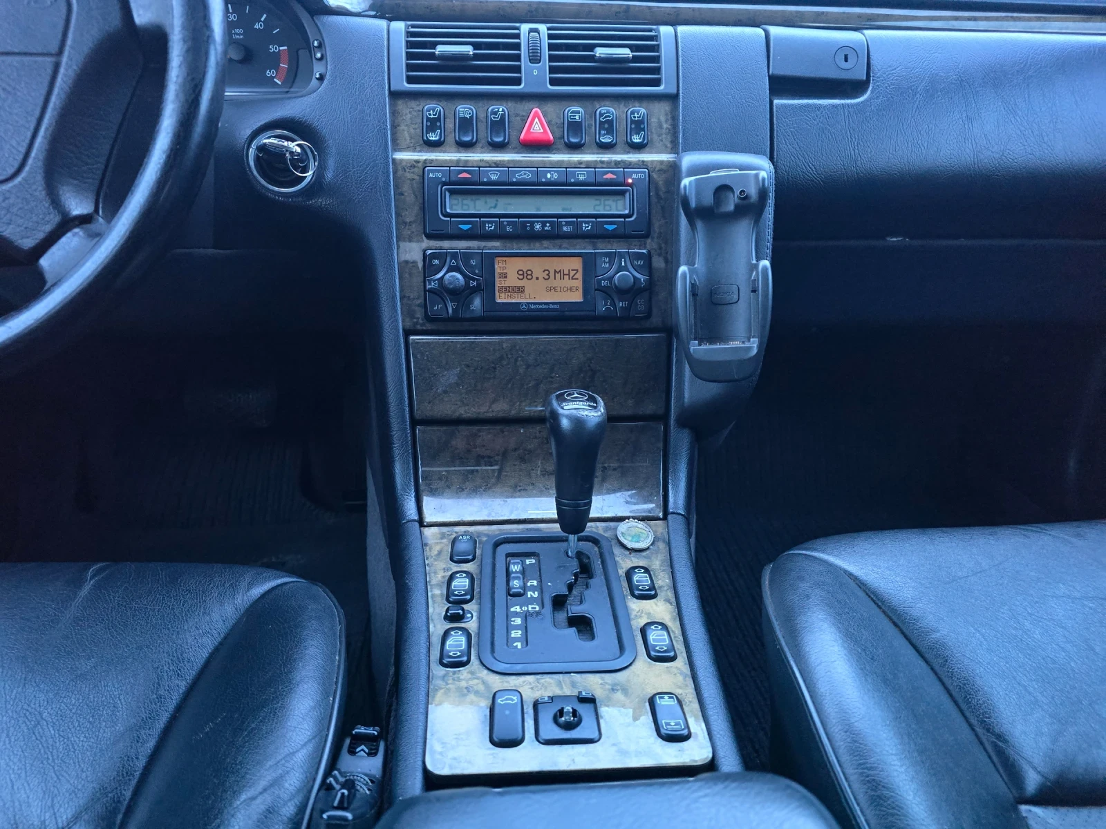 Mercedes-Benz E 300 TD AVANTGARDE ������� ��������� | Mobile.bg � ����������� 13