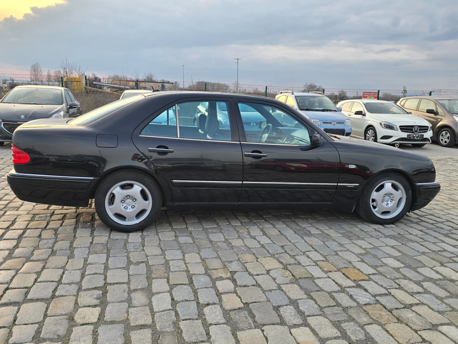 Mercedes-Benz E 300 TD AVANTGARDE ������� ��������� | Mobile.bg � ����������� 5