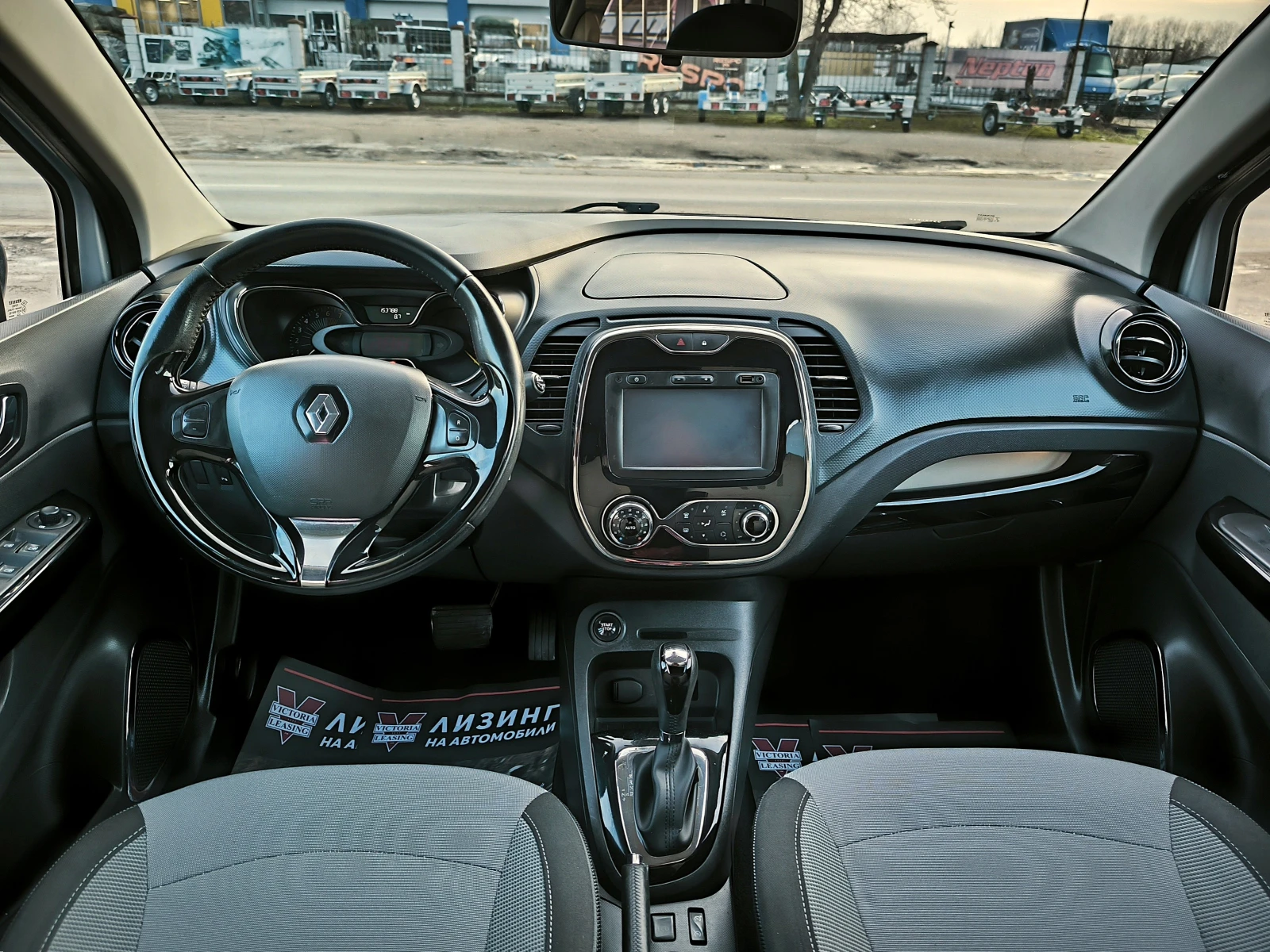 Renault Captur 1.2tce AUTOMATIC KEYLESS LED - изображение 9