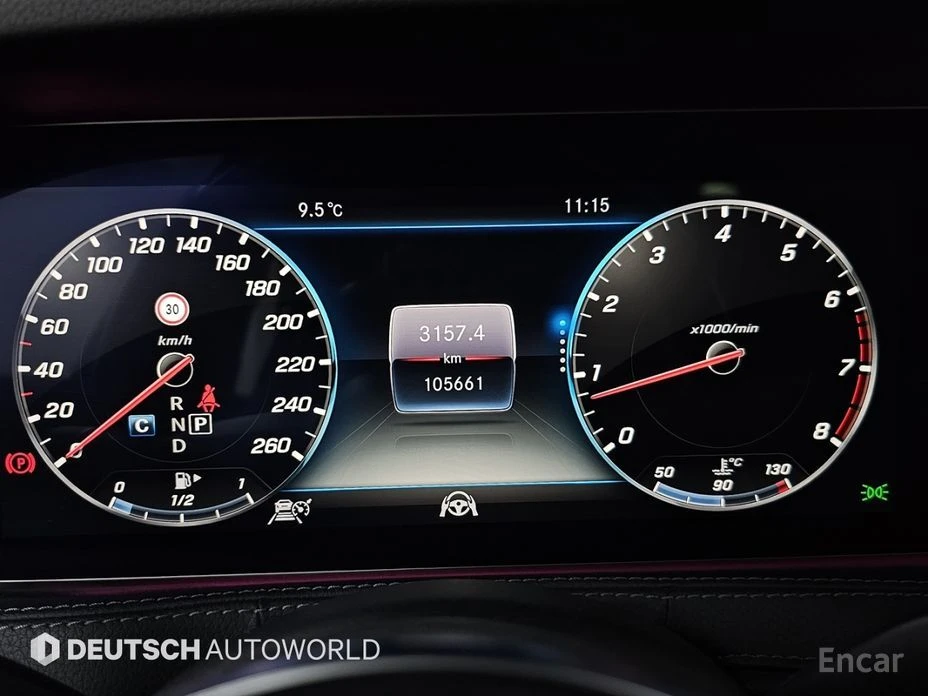 Mercedes-Benz S 560 4MATIC/LONG/360 VIEW/PANO/DRIVER ASSIST, снимка 11 - Автомобили и джипове - 53803704