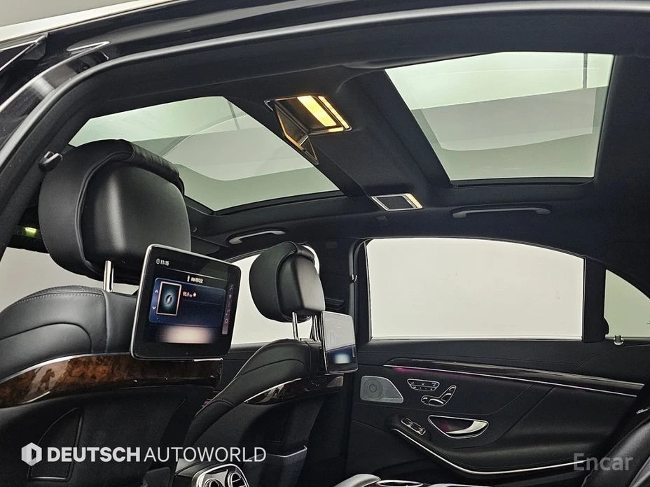 Mercedes-Benz S 560 4MATIC/LONG/360 VIEW/PANO/DRIVER ASSIST, снимка 17 - Автомобили и джипове - 53803704