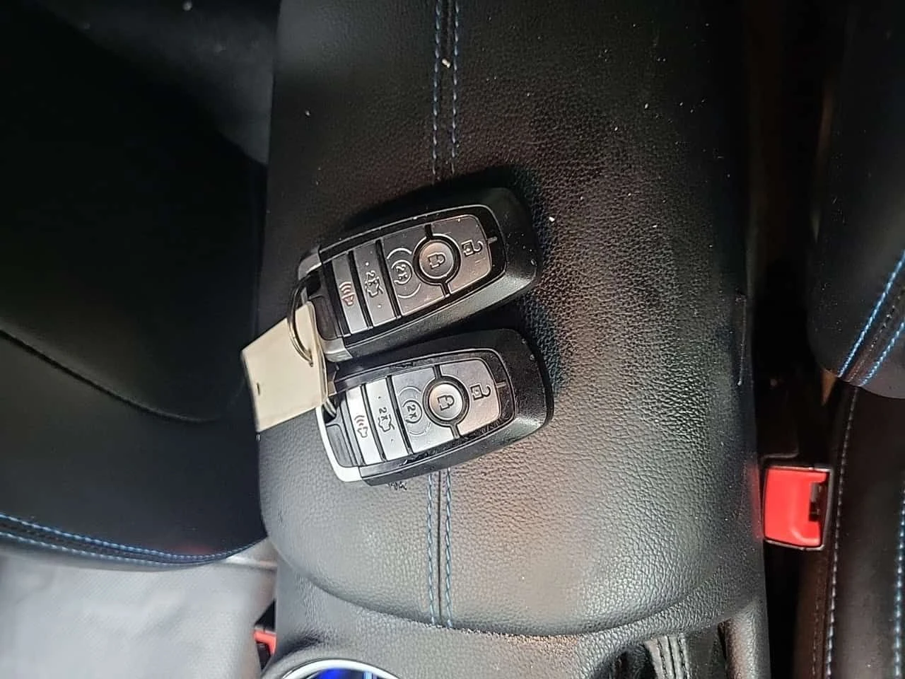 Ford Mustang GT PREMIUM| ОБДУХВАНЕ| 2 КЛЮЧА| CARFAX, снимка 17 - Автомобили и джипове - 54235575