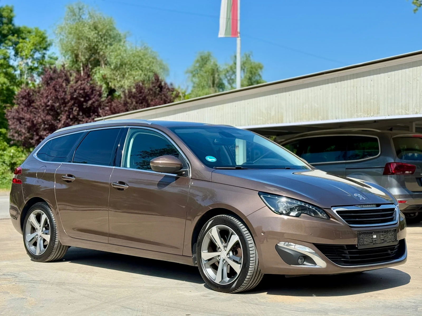 Peugeot 308 * 2.0HDI* 150ks* ALLURE* AUTO* DISR* KEYLESS* 