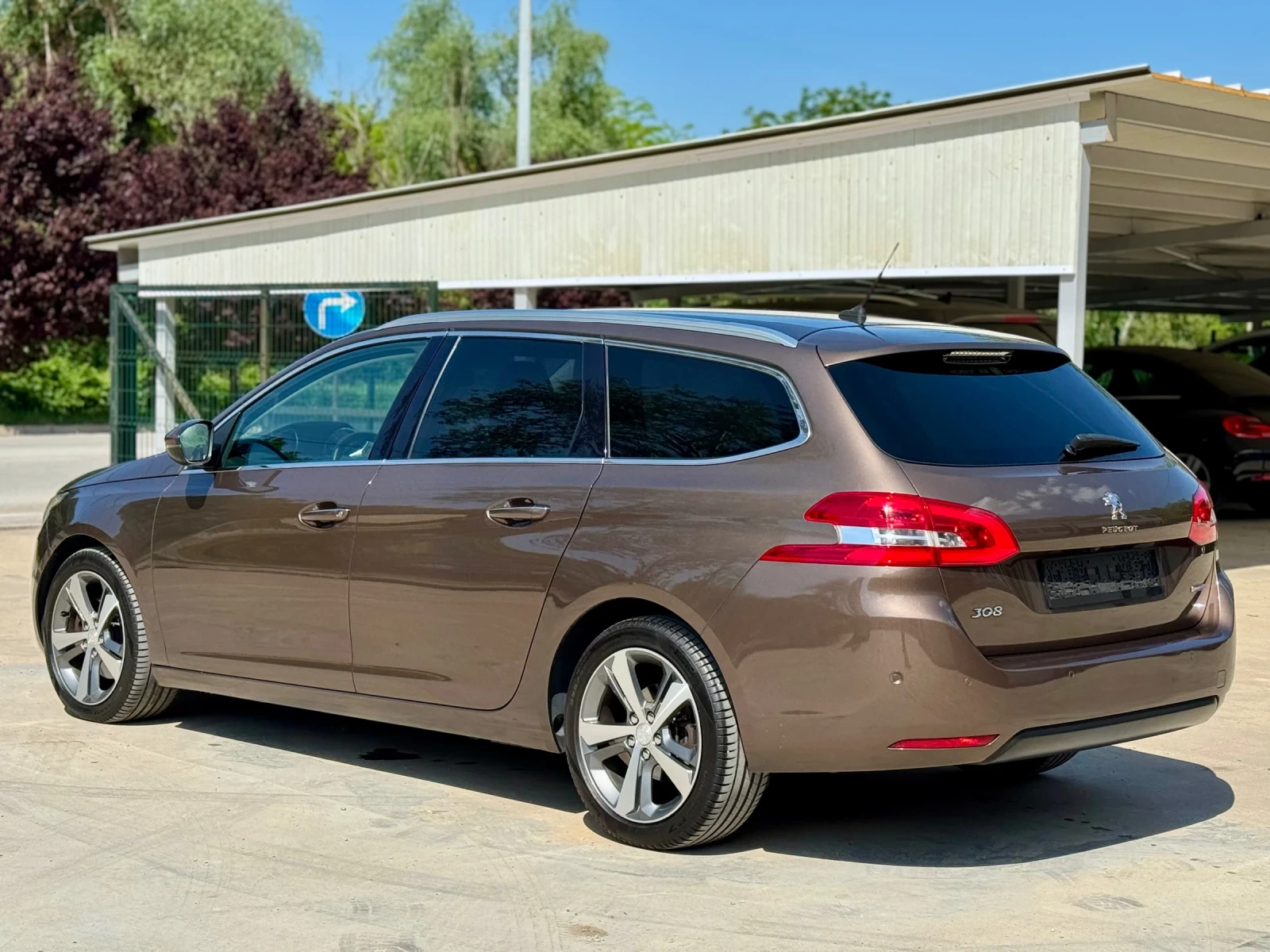 Peugeot 308 * 2.0HDI* 150ks* ALLURE* AUTO* DISR* KEYLESS* , снимка 5 - Автомобили и джипове - 54510343