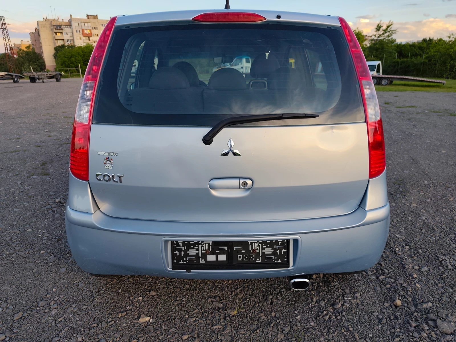 Mitsubishi Colt 1.3i Автомат, снимка 5 - Автомобили и джипове - 54715863