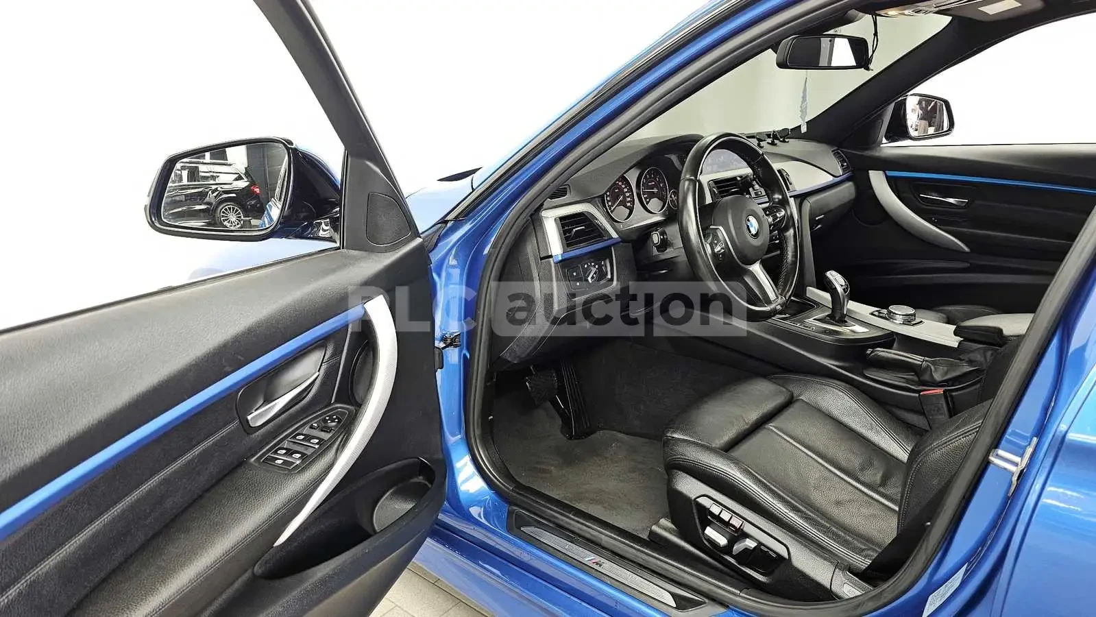 BMW 330 i Mpack| HUD| КАМЕРА| ПЕРА| ПОДГРЕВ| ВКЛ.ТЕХНОТЕСT, снимка 4 - Автомобили и джипове - 54869317