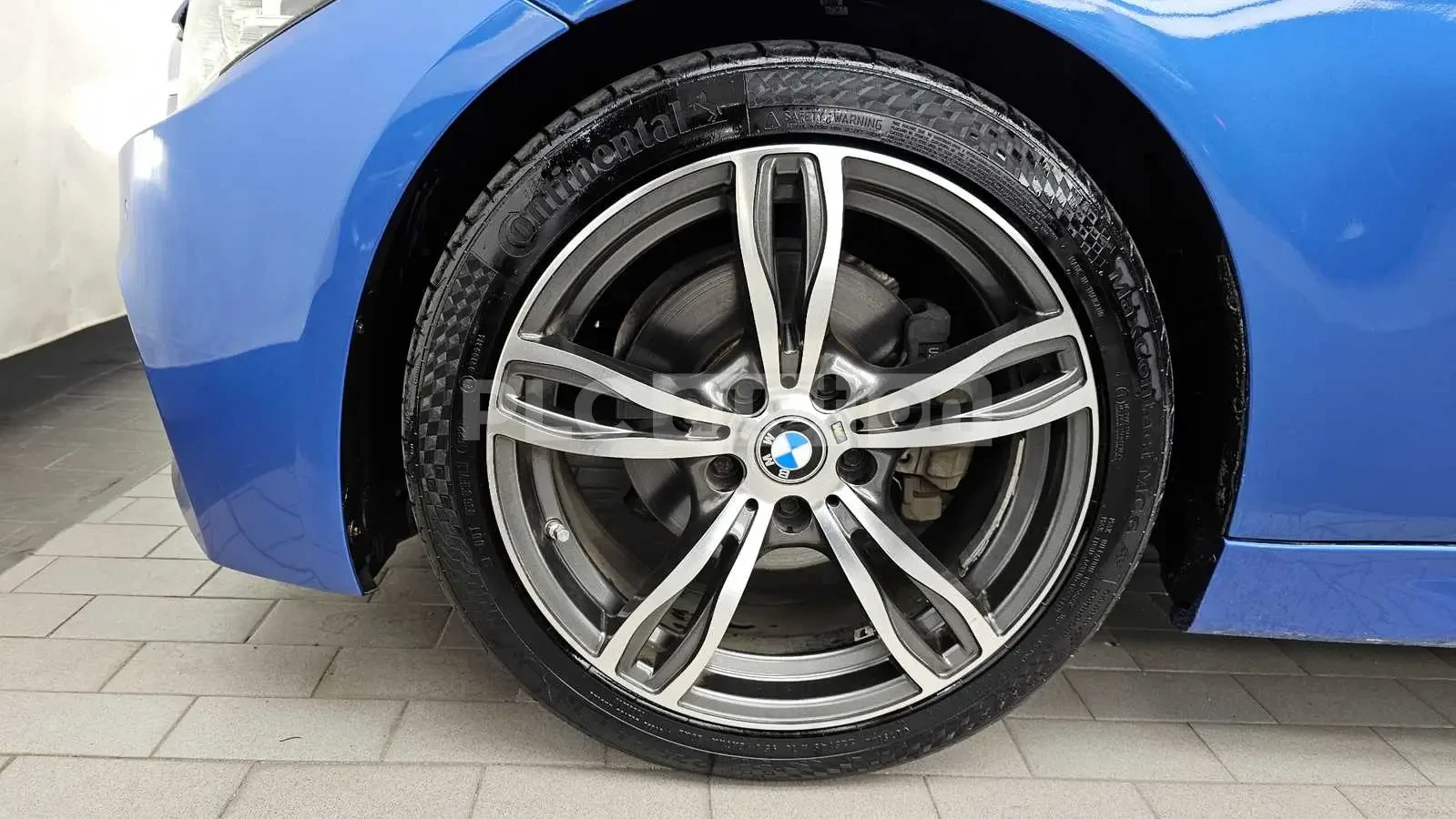 BMW 330 i Mpack| HUD| КАМЕРА| ПЕРА| ПОДГРЕВ| ВКЛ.ТЕХНОТЕСT, снимка 17 - Автомобили и джипове - 54869317