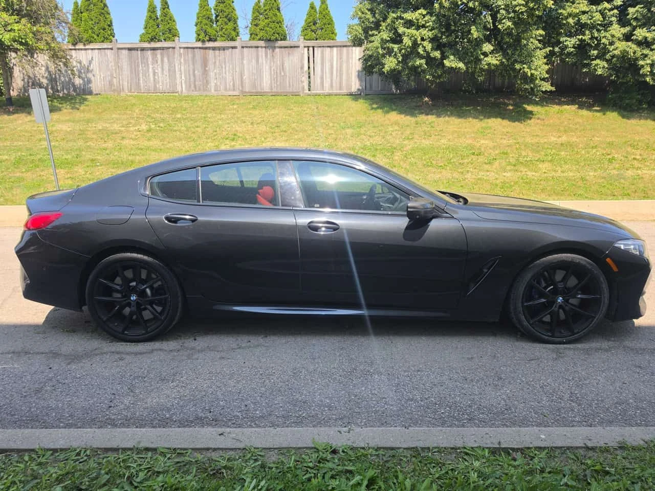 BMW 850 i xDrive | CARFAX | АВТОКРЕДИТ БЕЗ ПЪРВОНАЧАЛНА , снимка 4 - Автомобили и джипове - 55430426