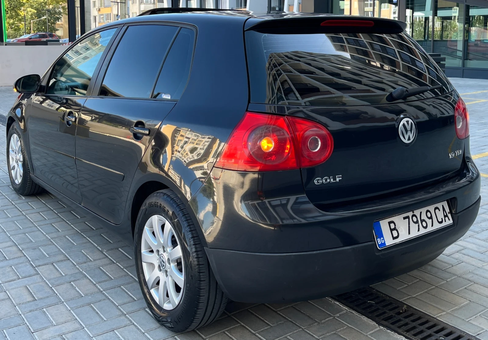 VW Golf 1.9TDI/105/BKC/2006/Г, снимка 4 - Автомобили и джипове - 55728616