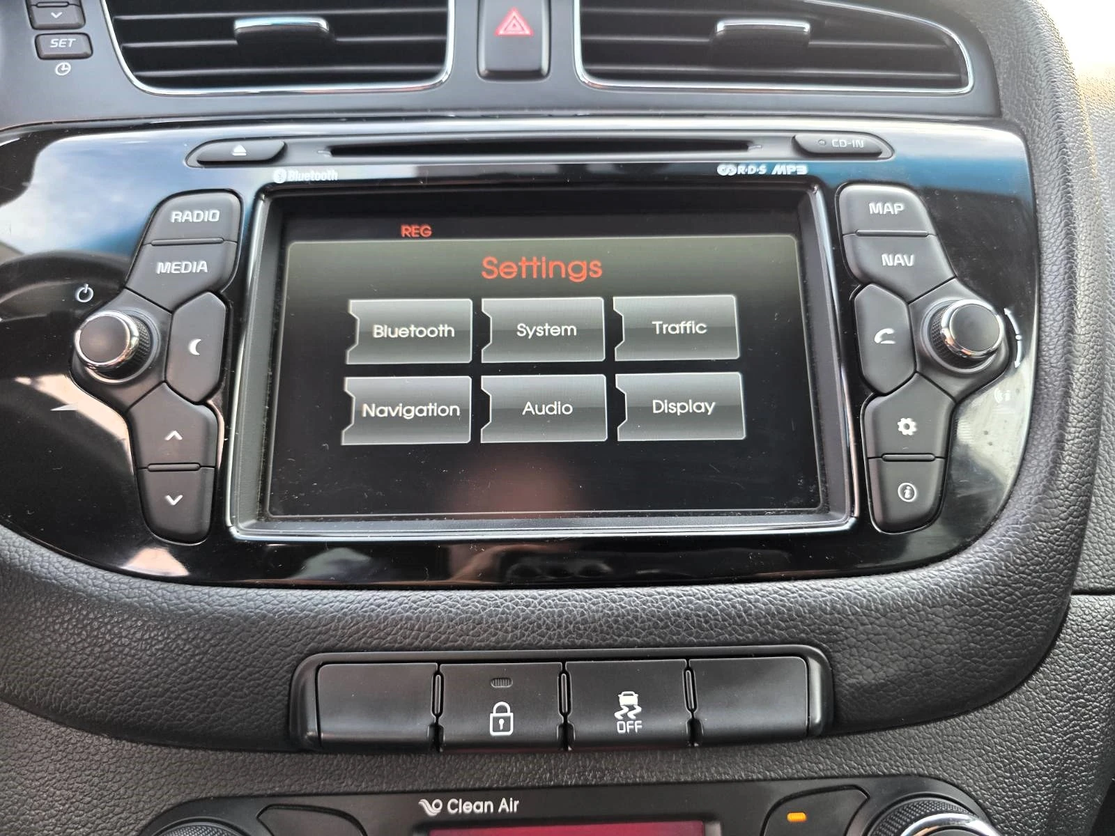 Kia Ceed 1.6GDi/135, снимка 12 - Автомобили и джипове - 55843065
