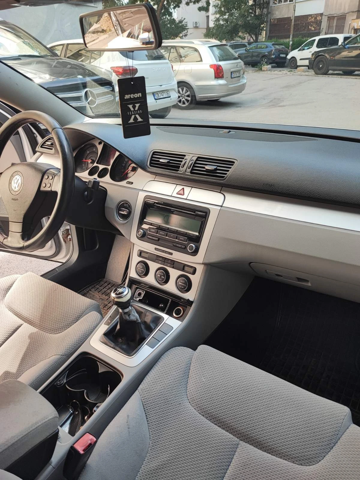 VW Passat, снимка 12 - Автомобили и джипове - 56088198