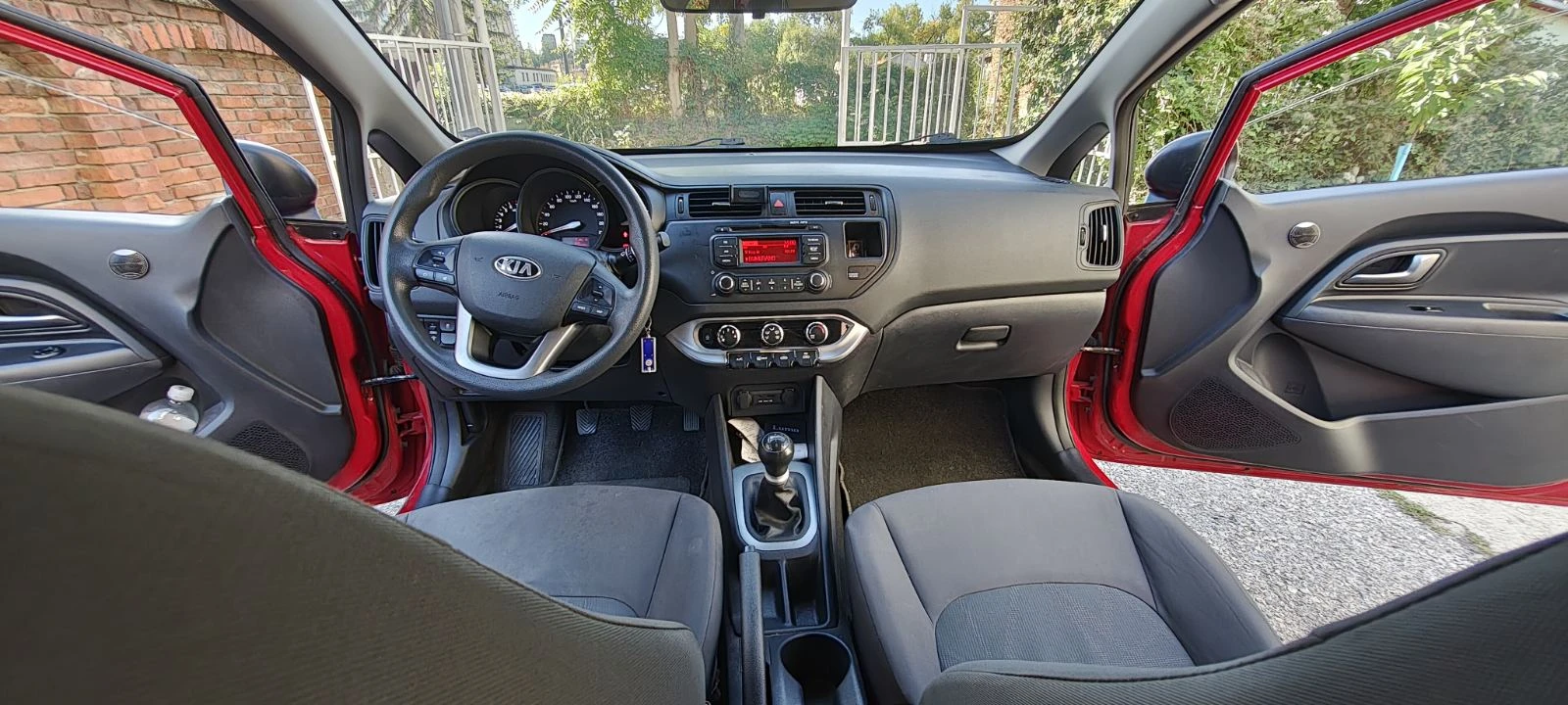 Kia Rio, снимка 6 - Автомобили и джипове - 56373408