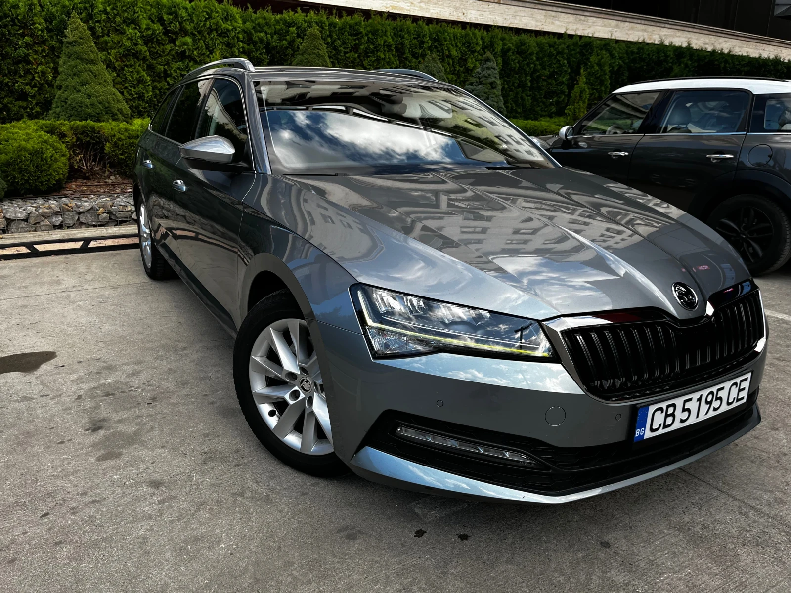 Skoda Superb, снимка 3 - Автомобили и джипове - 56462865