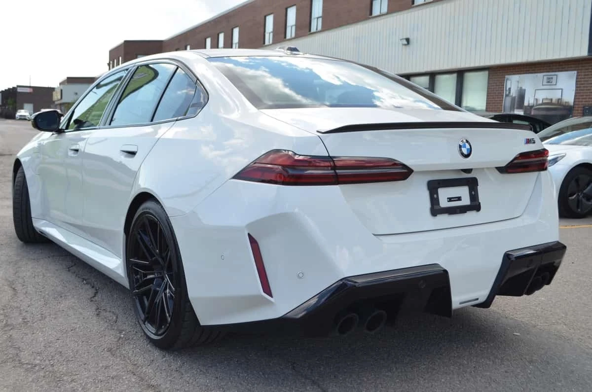 BMW M5 * CARFAX * B&W АУДИО * , снимка 3 - Автомобили и джипове - 56665427