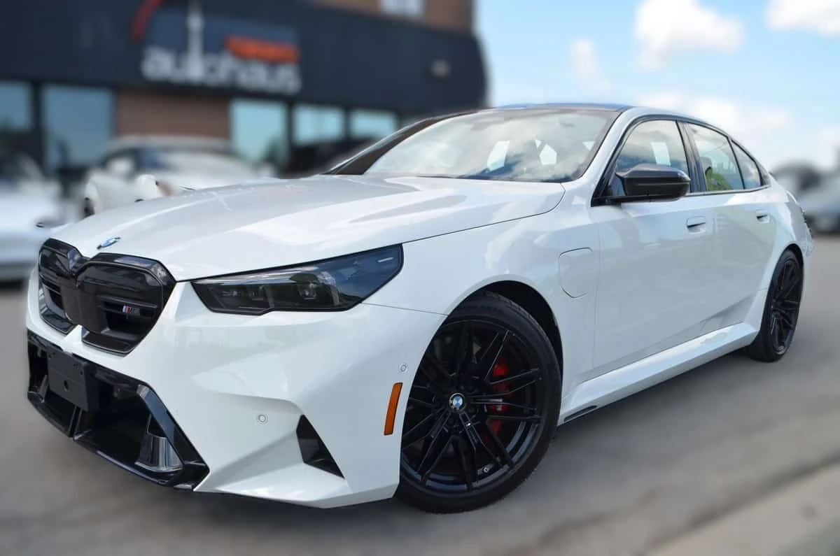 BMW M5 * CARFAX * B&W АУДИО * , снимка 2 - Автомобили и джипове - 56665427