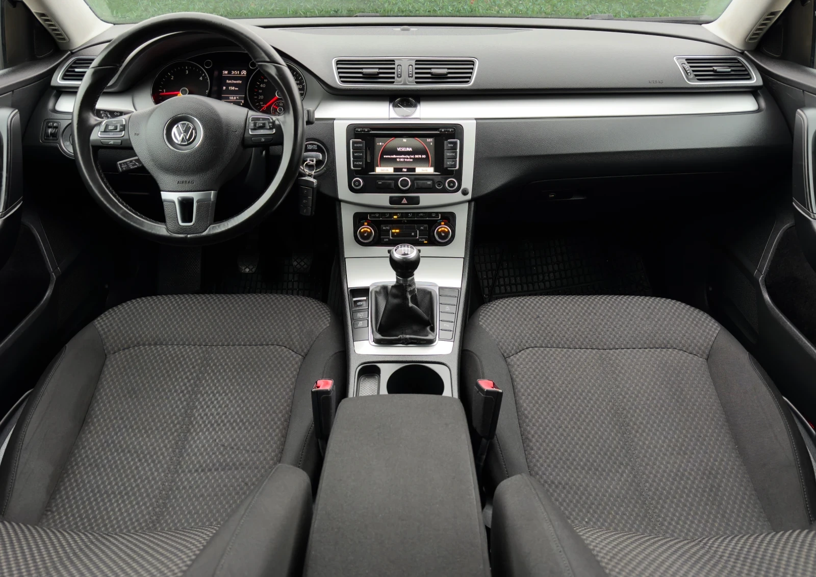 VW Passat 2.0TDi//НАВИГАЦИЯ, снимка 10 - Автомобили и джипове - 56686645