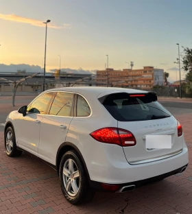 Porsche Cayenne 3.0 Diesel - 16500 € / 32271.19 лв. - 97788579 4