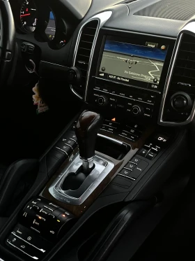 Porsche Cayenne 3.0 Diesel - 16500 € / 32271.19 лв. - 97788579 8