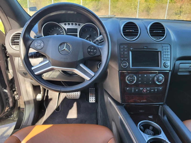 Mercedes-Benz ML 500, снимка 11 - Автомобили и джипове - 47598453