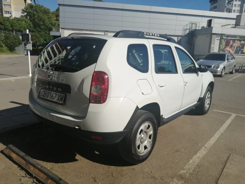 Dacia Duster 1, 5 DCi, много поддържан, ТОП! , снимка 2 - Автомобили и джипове - 48592311