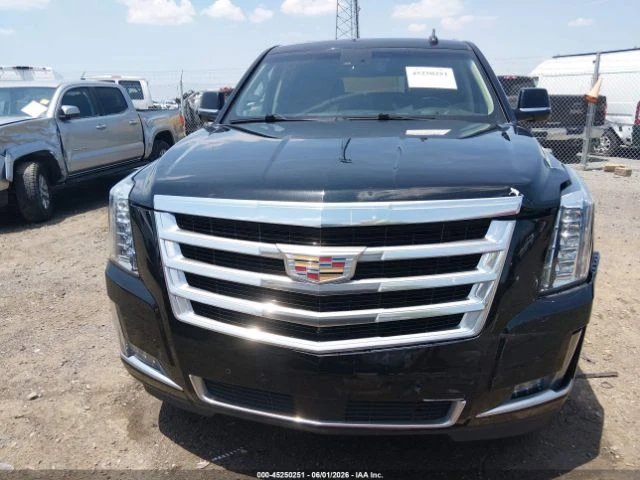 Cadillac Escalade PREMIUM COLLECTION, снимка 2 - Автомобили и джипове - 55586191