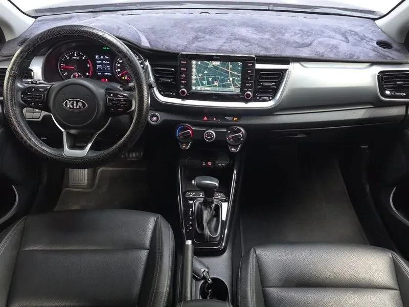 Kia Stonic Diesel 1.6 Trendy, снимка 7 - Автомобили и джипове - 56118217