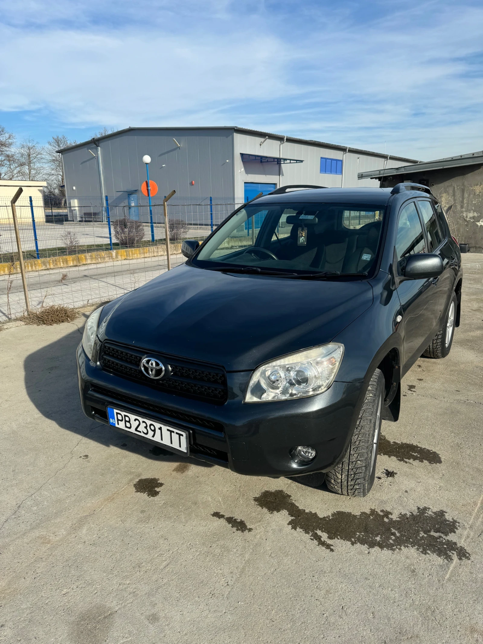 Toyota Rav4  - изображение 10