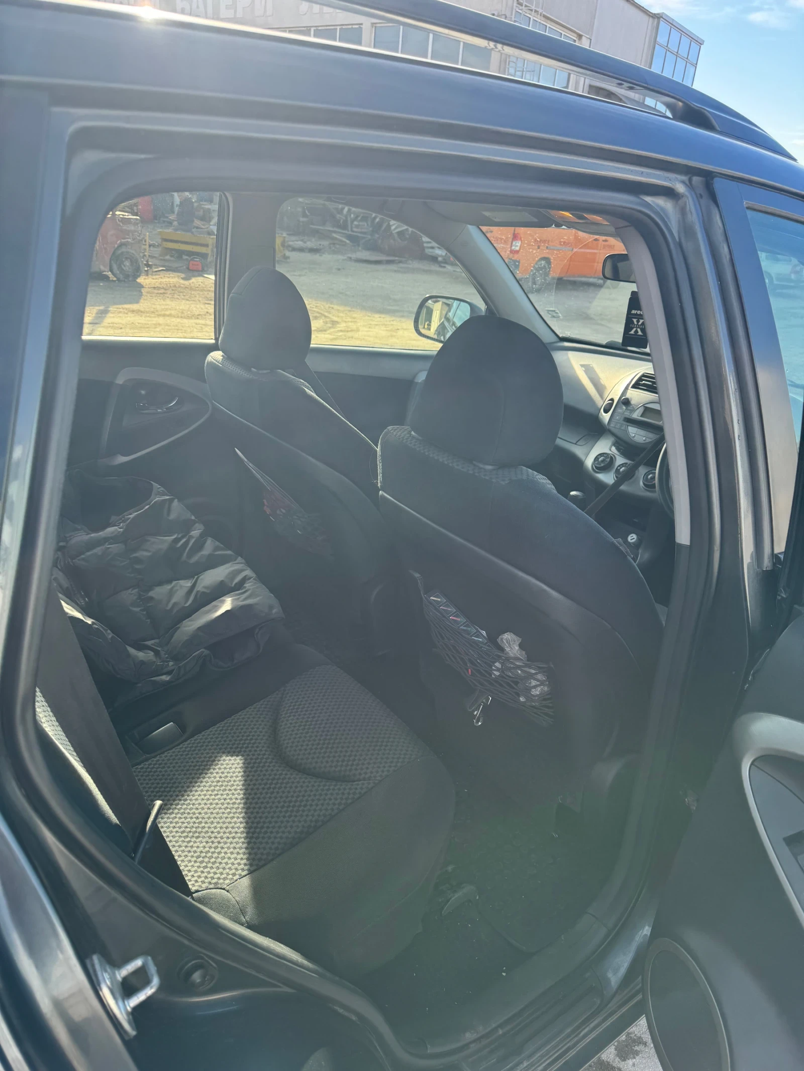 Toyota Rav4  - изображение 5