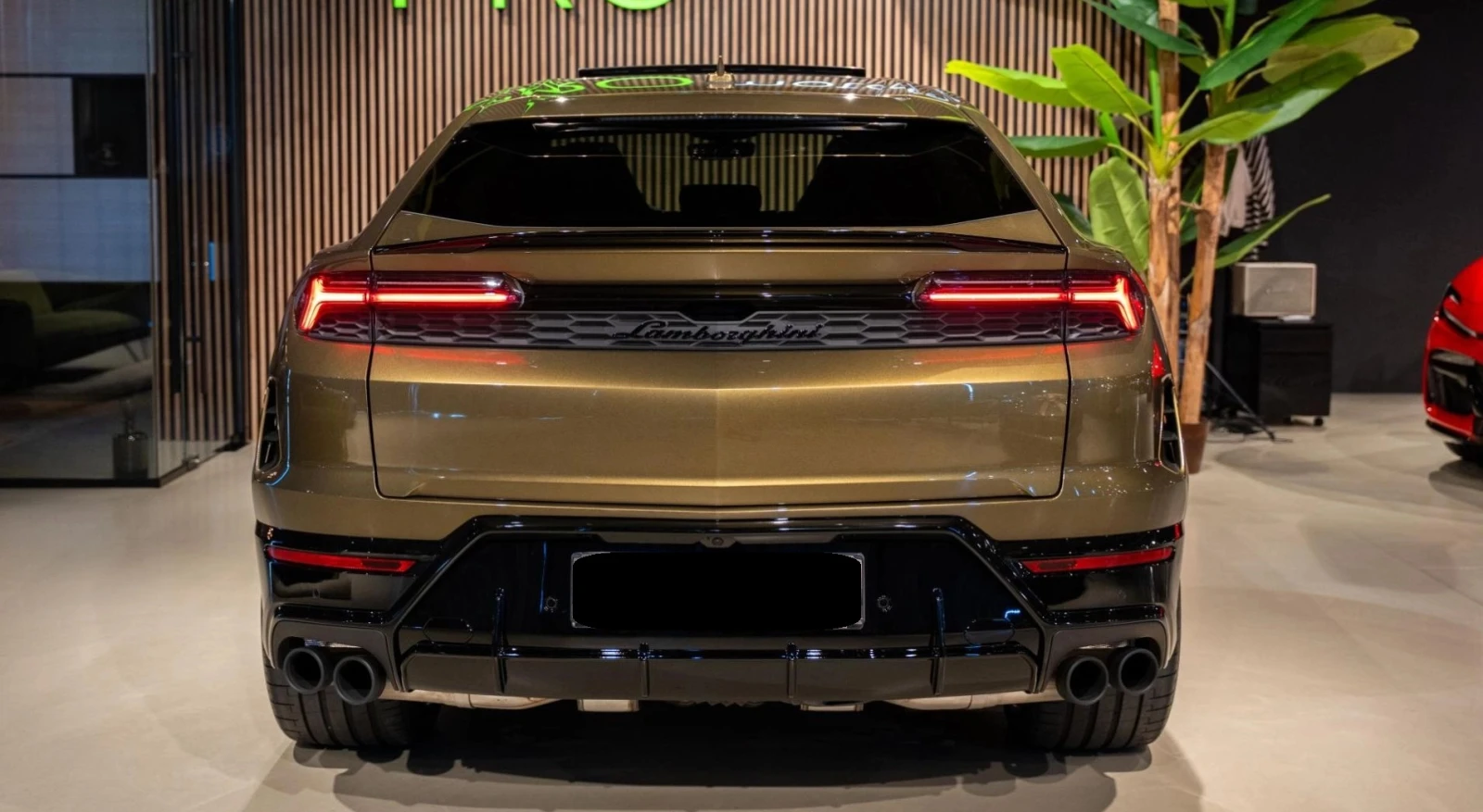 Lamborghini Urus SE 4.0 V8 Plug-in Hybrid 4WD - изображение 6