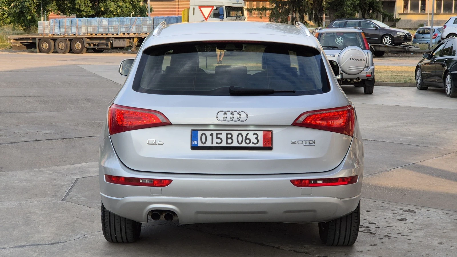 Audi Q5 2.0TDI 170К.С* QUATTRO* КОЖА* КСЕНОН - изображение 7