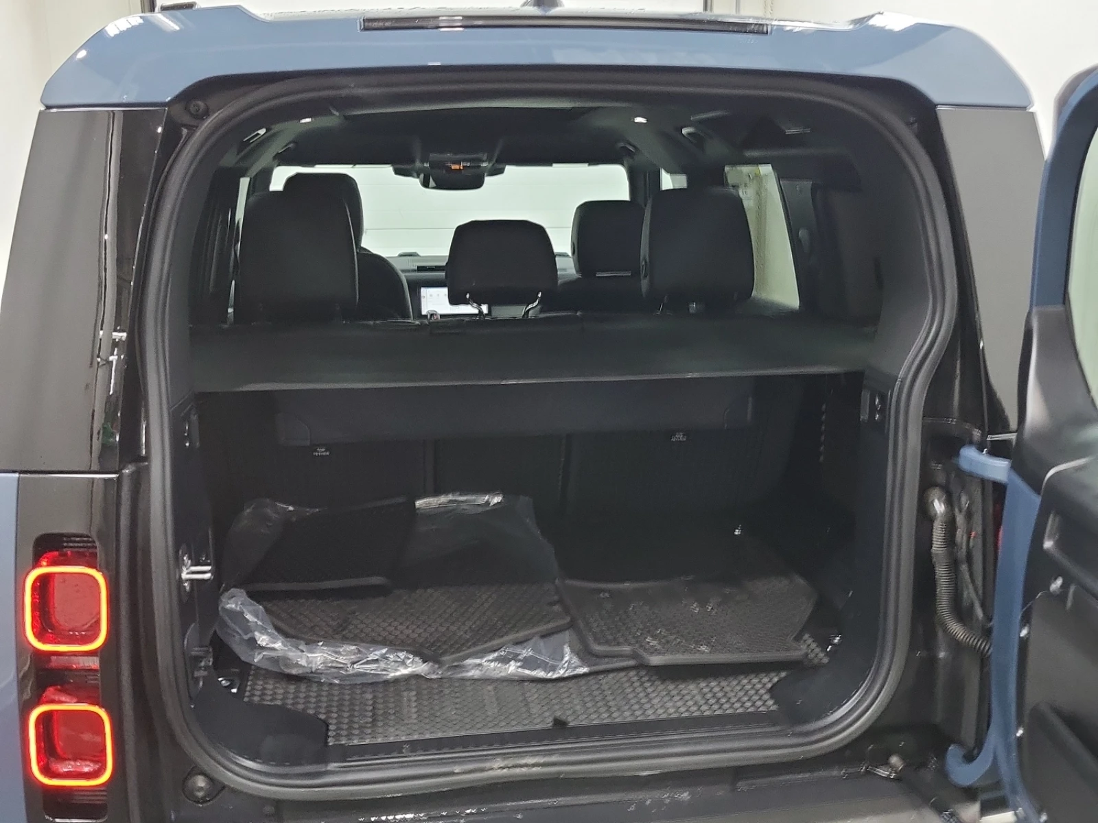 Land Rover Defender 110 X-Dynamic SE AWD | Mobile.bg � ����������� 12