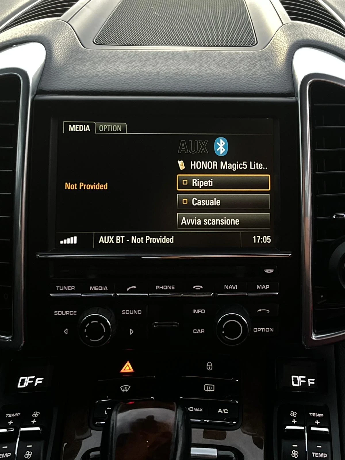 Porsche Cayenne 3.0 Diesel, снимка 9 - Автомобили и джипове - 54101635