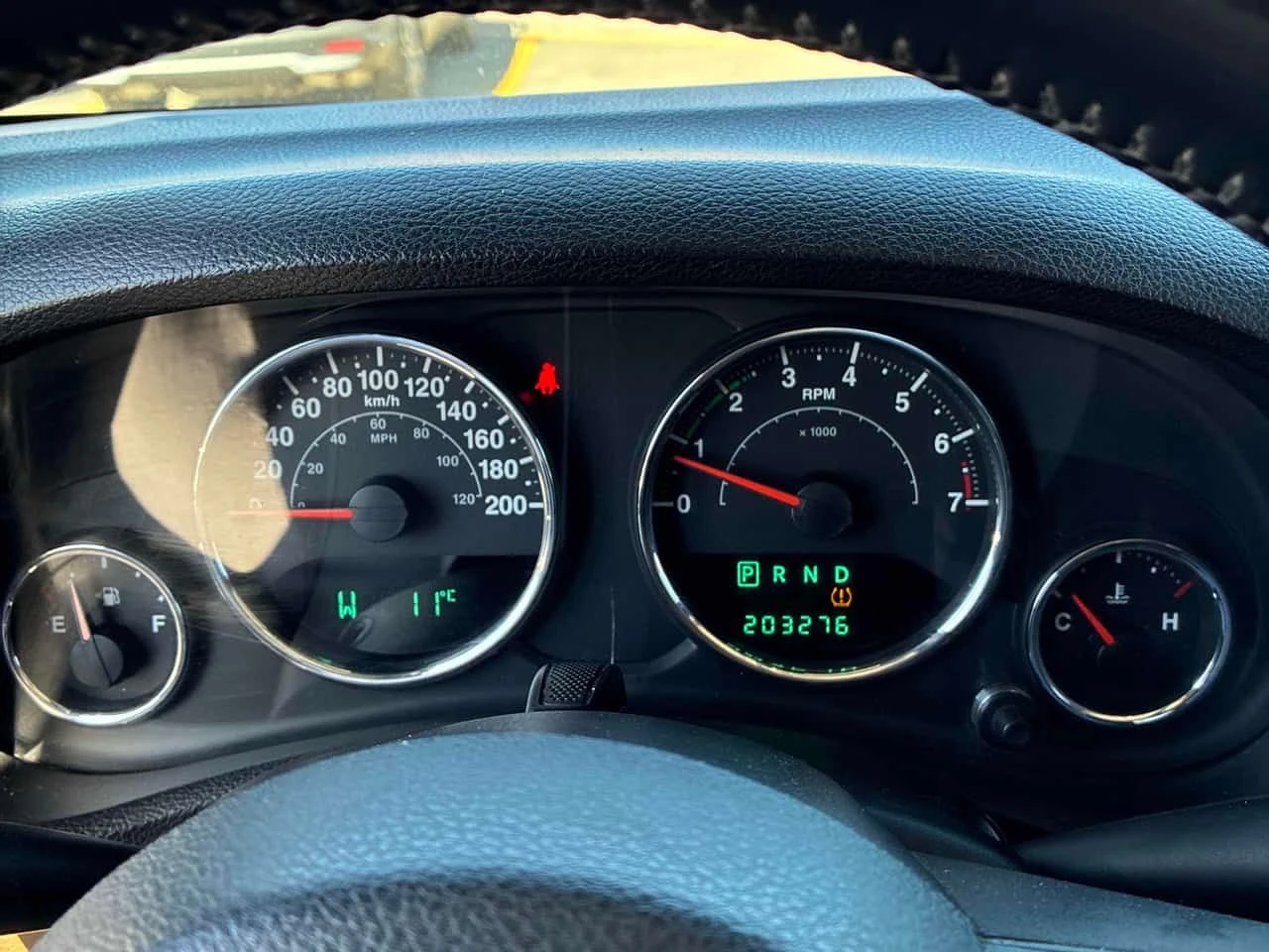 Jeep Wrangler * Sahara * KEYLESS* , снимка 8 - Автомобили и джипове - 54346926