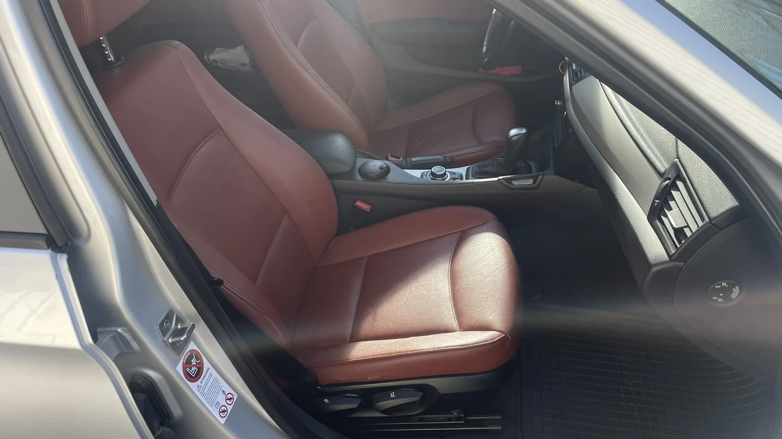 BMW X1, снимка 10 - Автомобили и джипове - 54457564