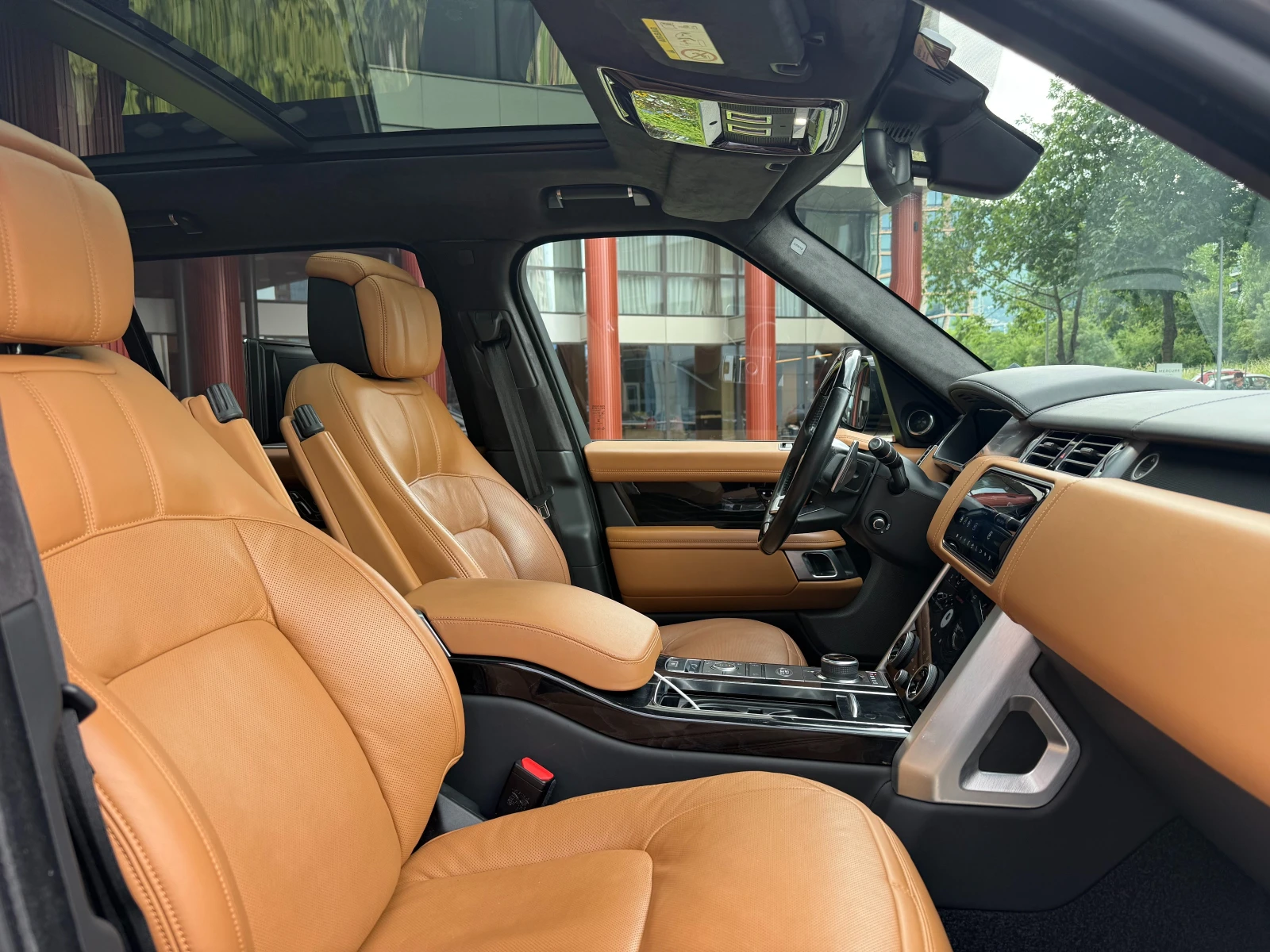 Land Rover Range rover LWB P525 Autobiography, снимка 8 - Автомобили и джипове - 54999945