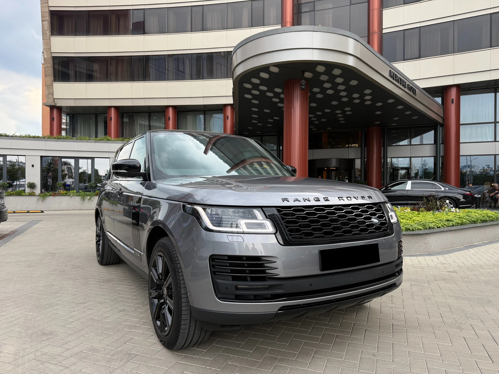 Land Rover Range rover LWB P525 Autobiography