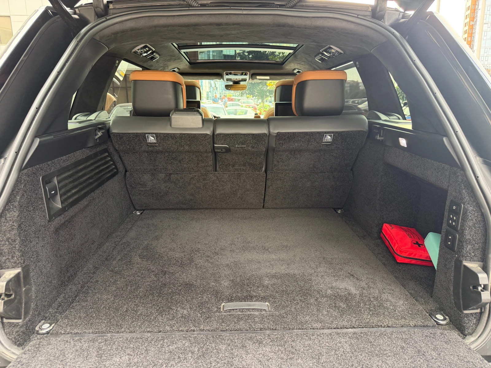 Land Rover Range rover LWB P525 Autobiography, снимка 17 - Автомобили и джипове - 54999945