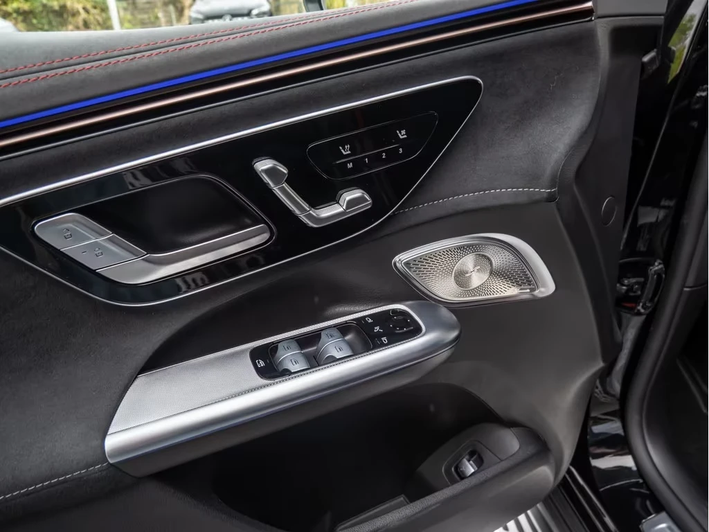 Mercedes-Benz EQE 53 AMG SUV PANORAMA AMG-RIDE-CONTROL BURMESTER , снимка 8 - Автомобили и джипове - 55034913